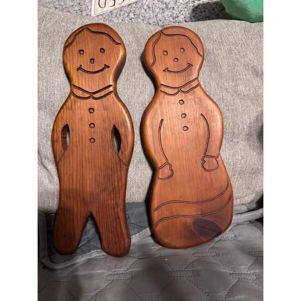 Vintage Wooden Folk Art Gingerbread Figures (Pair)